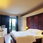Lagadia Hotel 4*