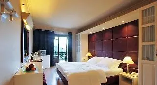 Lagadia Hotel 4*